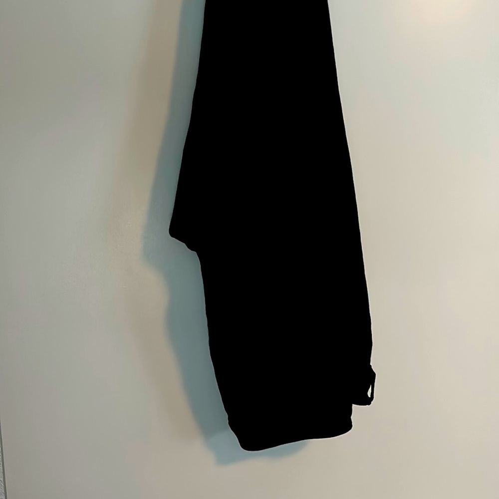Men’s size 33/32 skinny jeans. Run slightly small